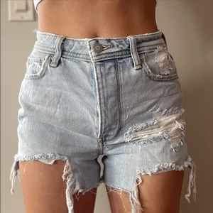 Hollister Jean Shorts - Size 00